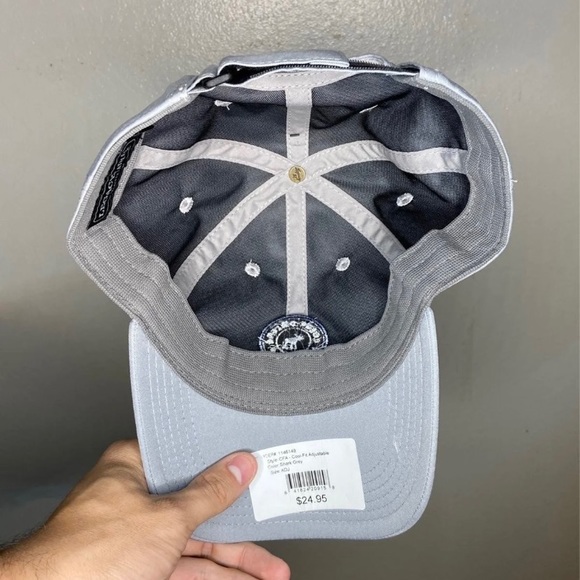 Hat - Picture 2 of 4